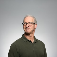 Verified Axonera AG client Andrei Volkov from Riga, LV