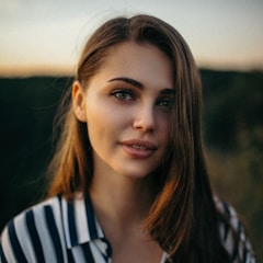 Verified Axonera AG client Martina Novák